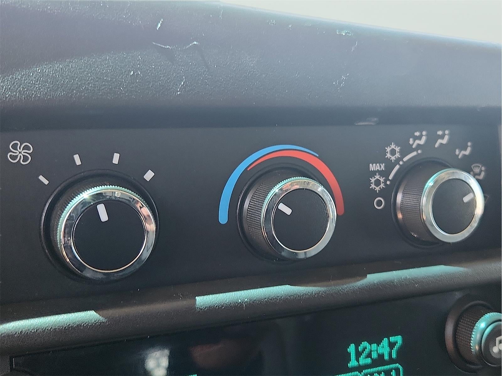 2015 GMC Savana Cargo Van Base