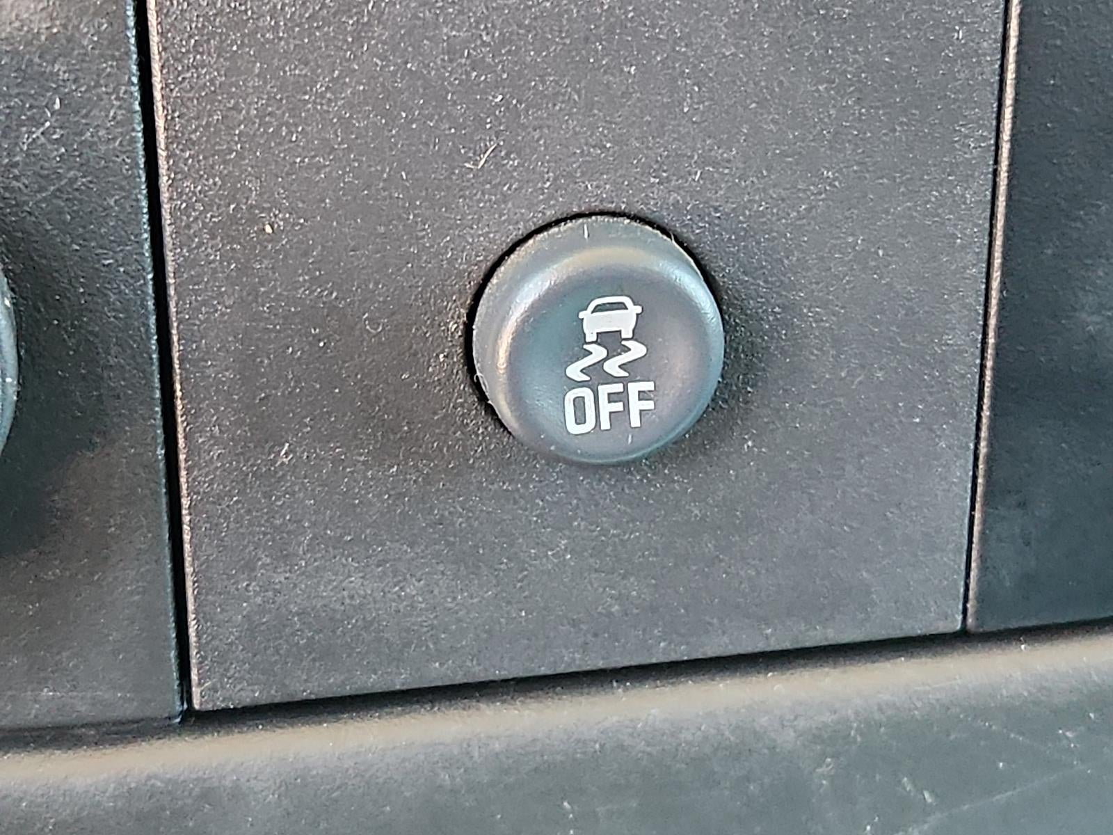 2015 GMC Savana Cargo Van Base