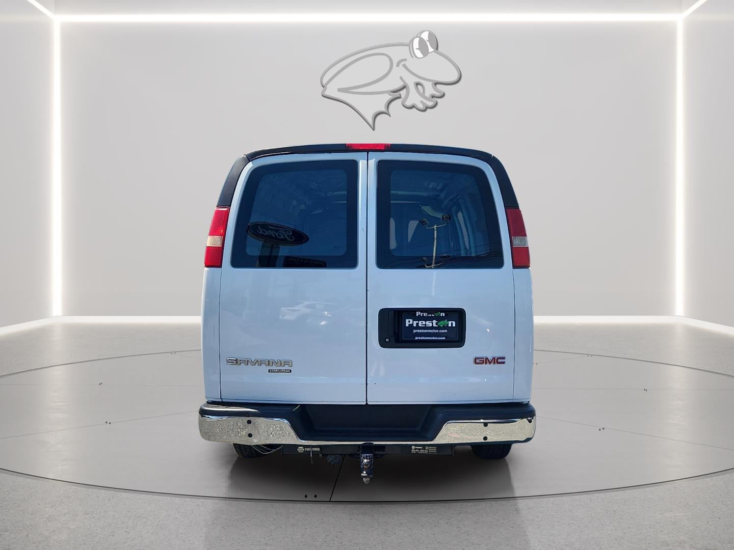 2015 GMC Savana Cargo Van Base