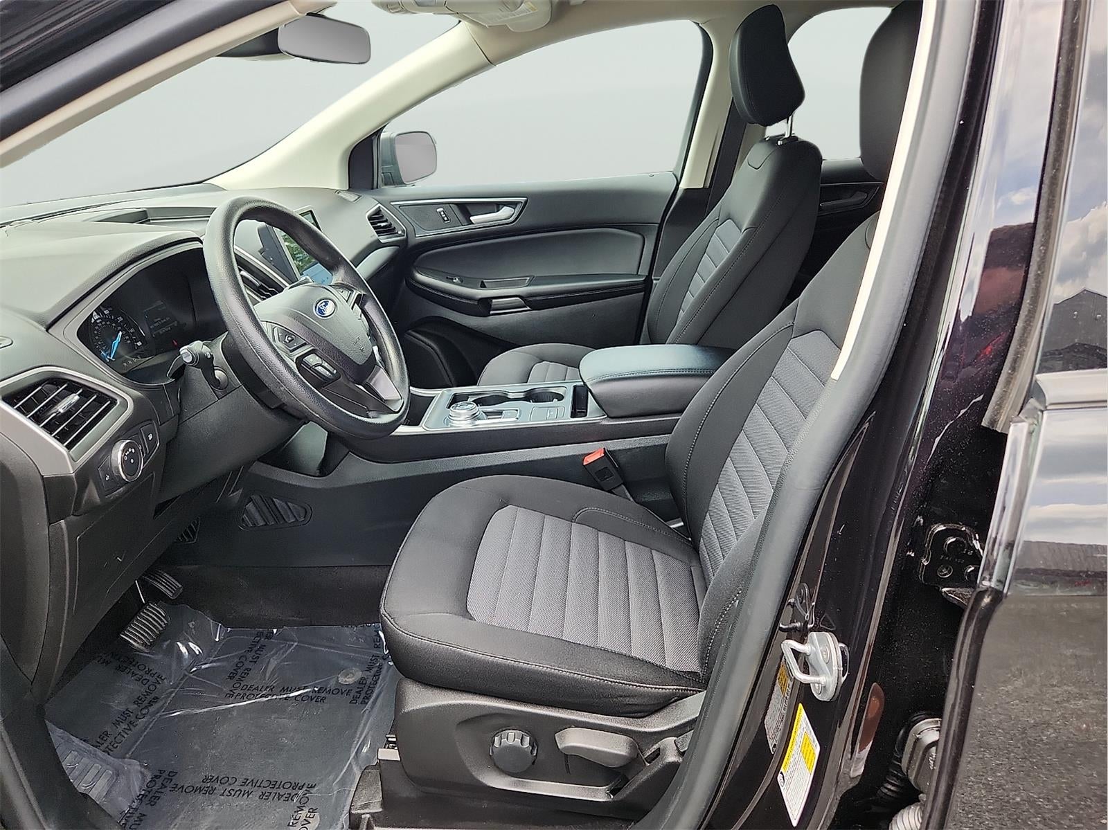 2022 Ford Edge SE