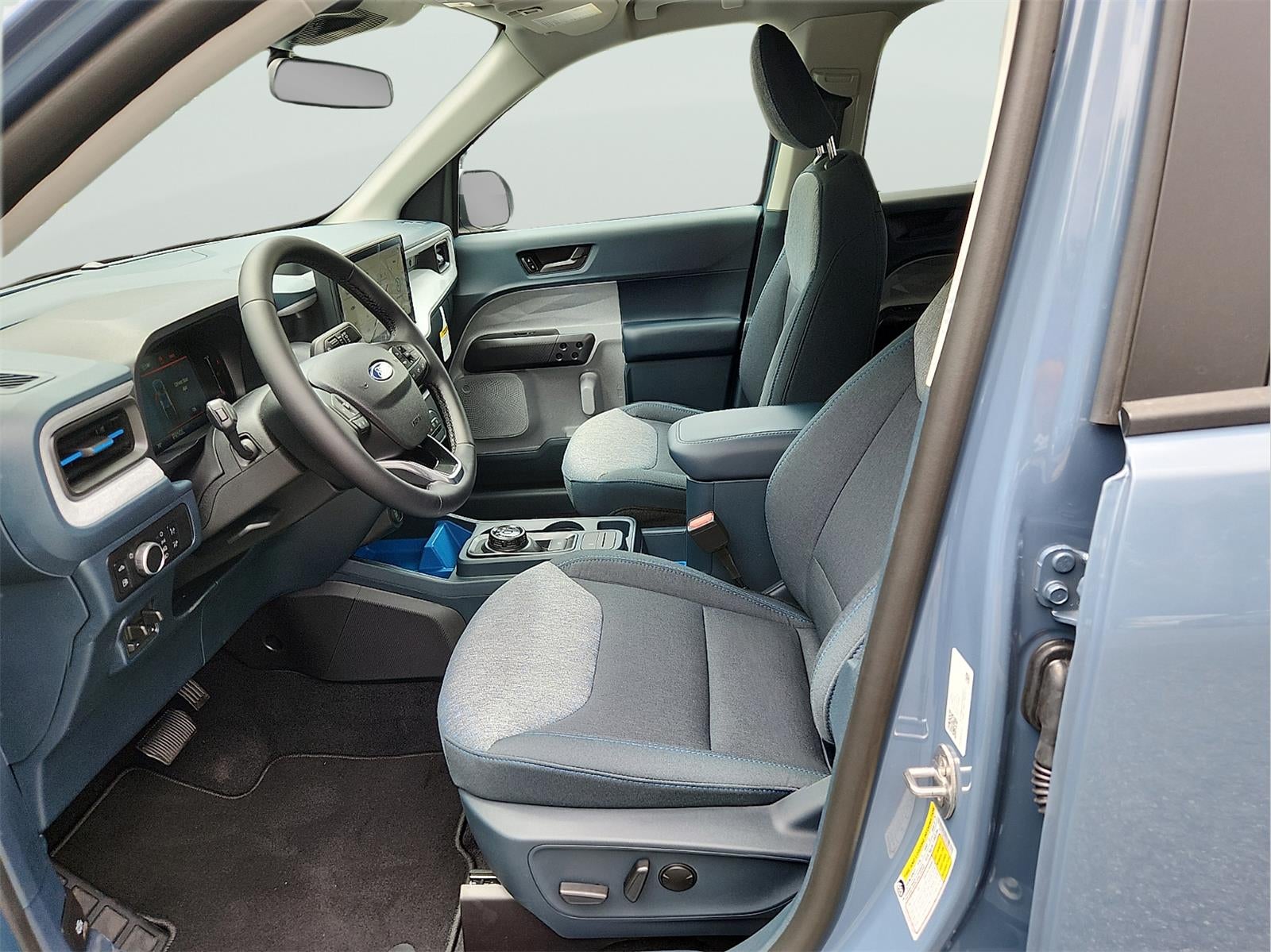 2026 Ford MAVERICK HYBRID XLT