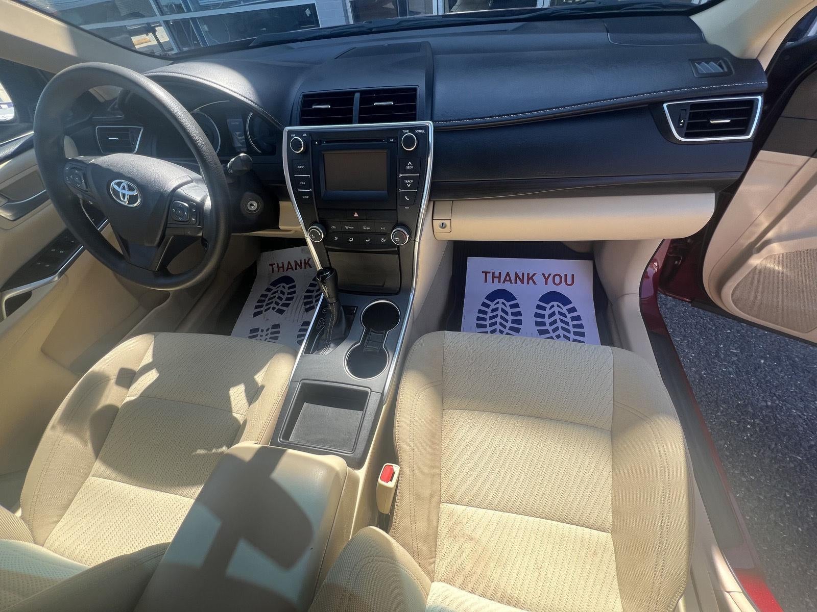 2017 Toyota Camry SE
