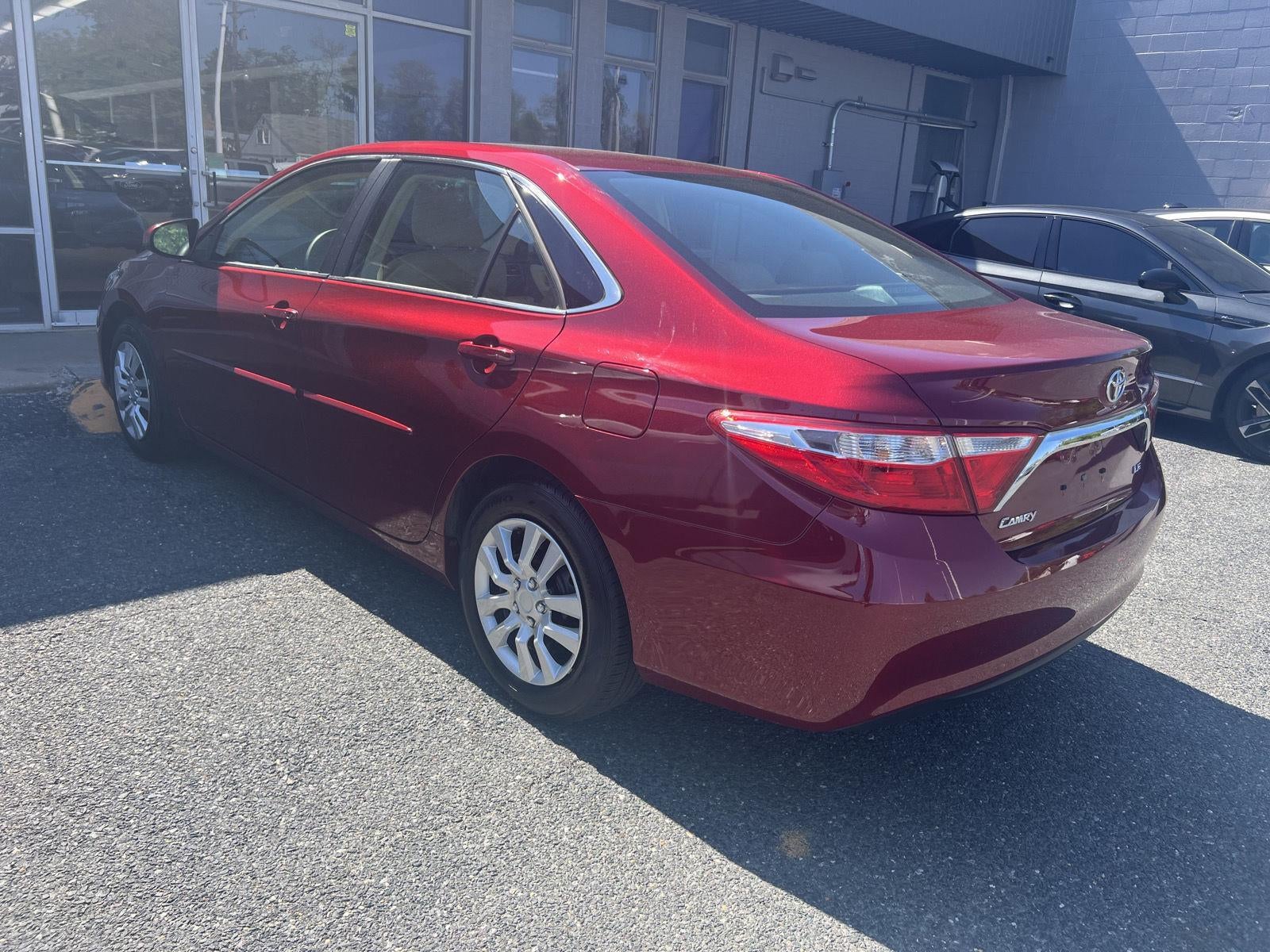 2017 Toyota Camry SE