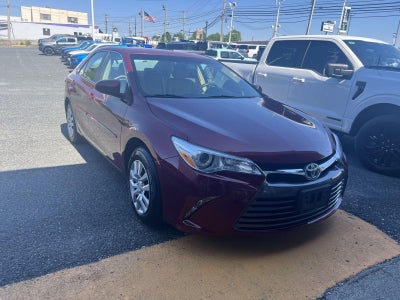 2017 Toyota Camry SE