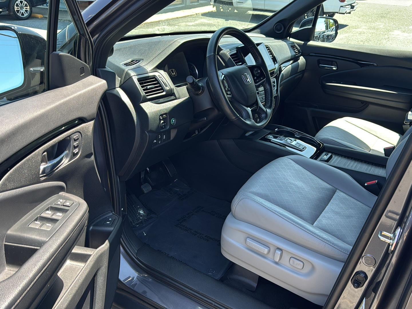 2020 Honda Passport Elite