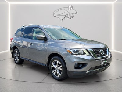 2020 Nissan Pathfinder S