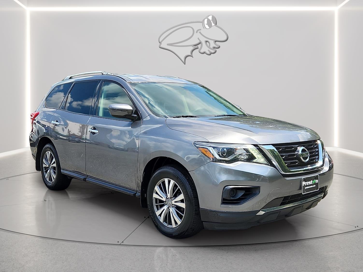 2020 Nissan Pathfinder S