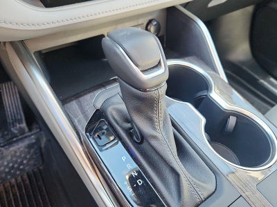 2023 Toyota Highlander Hybrid Platinum