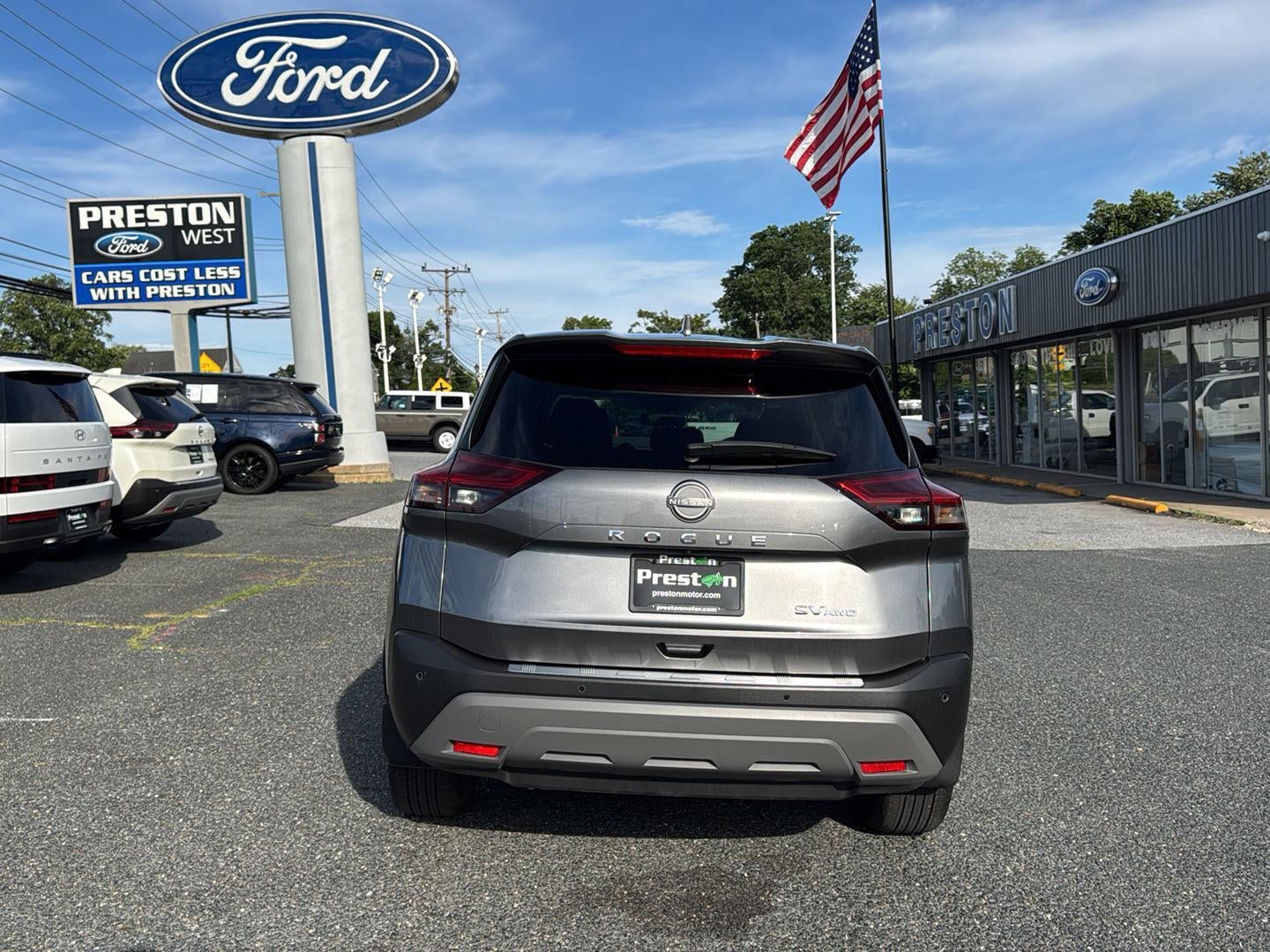2023 Nissan ROGUE Base