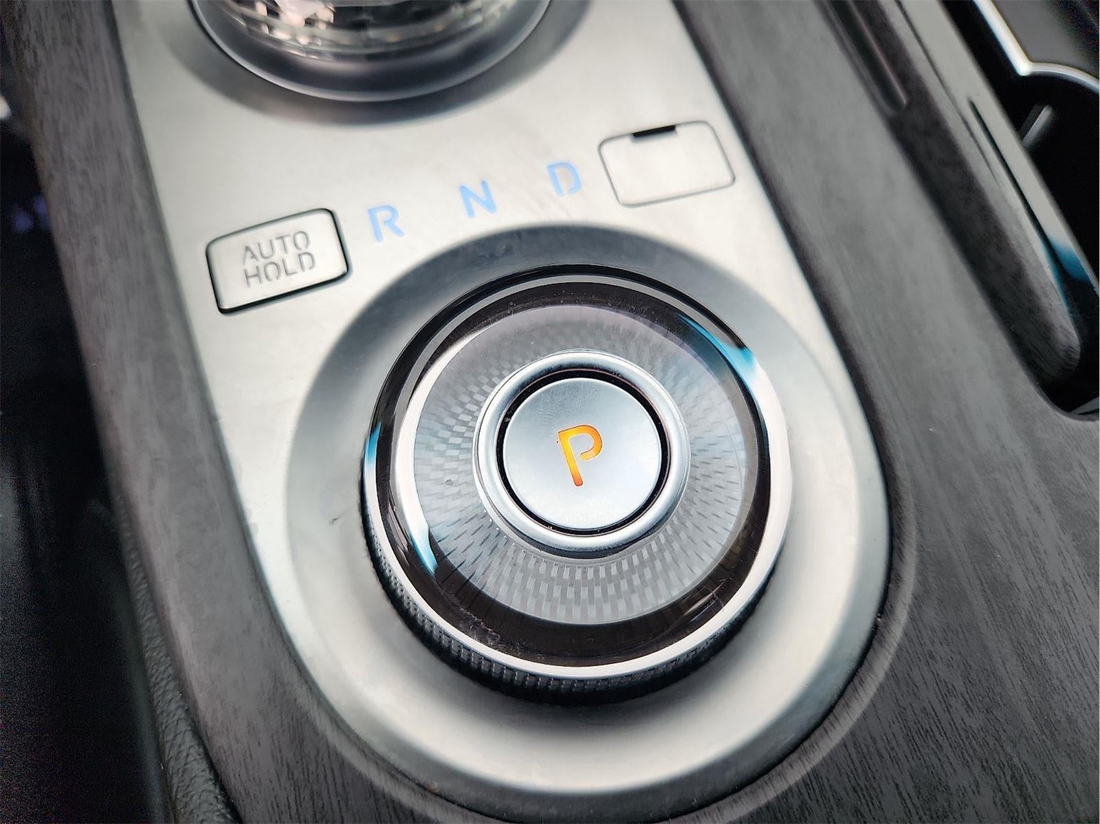 2023 Genesis G80 2.5T