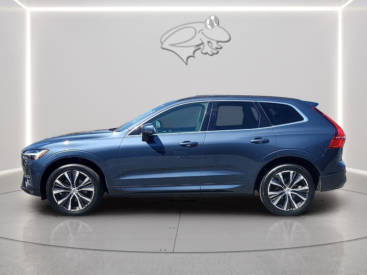 2022 Volvo XC60 Momentum