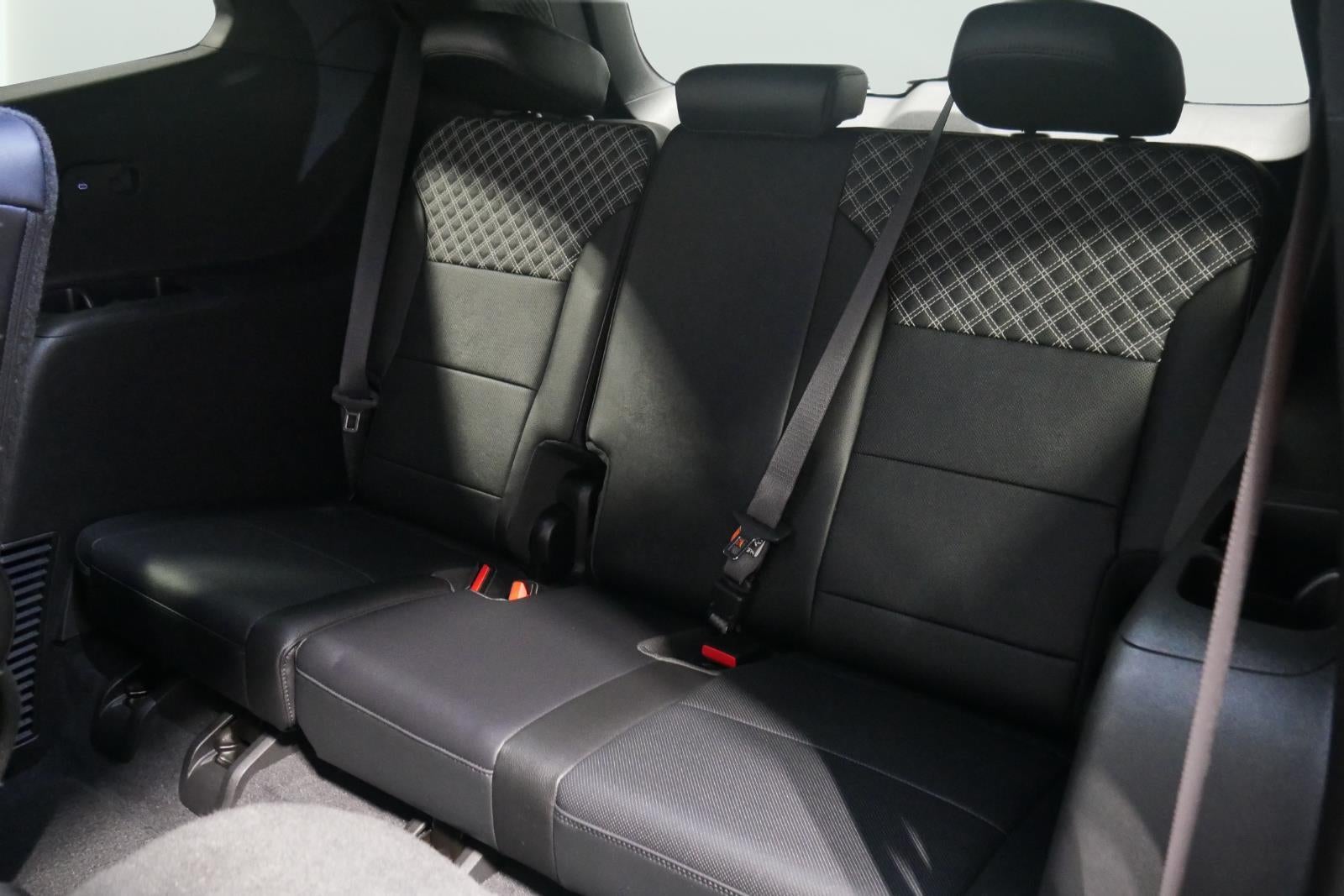 2024 GMC Acadia AWD Denali