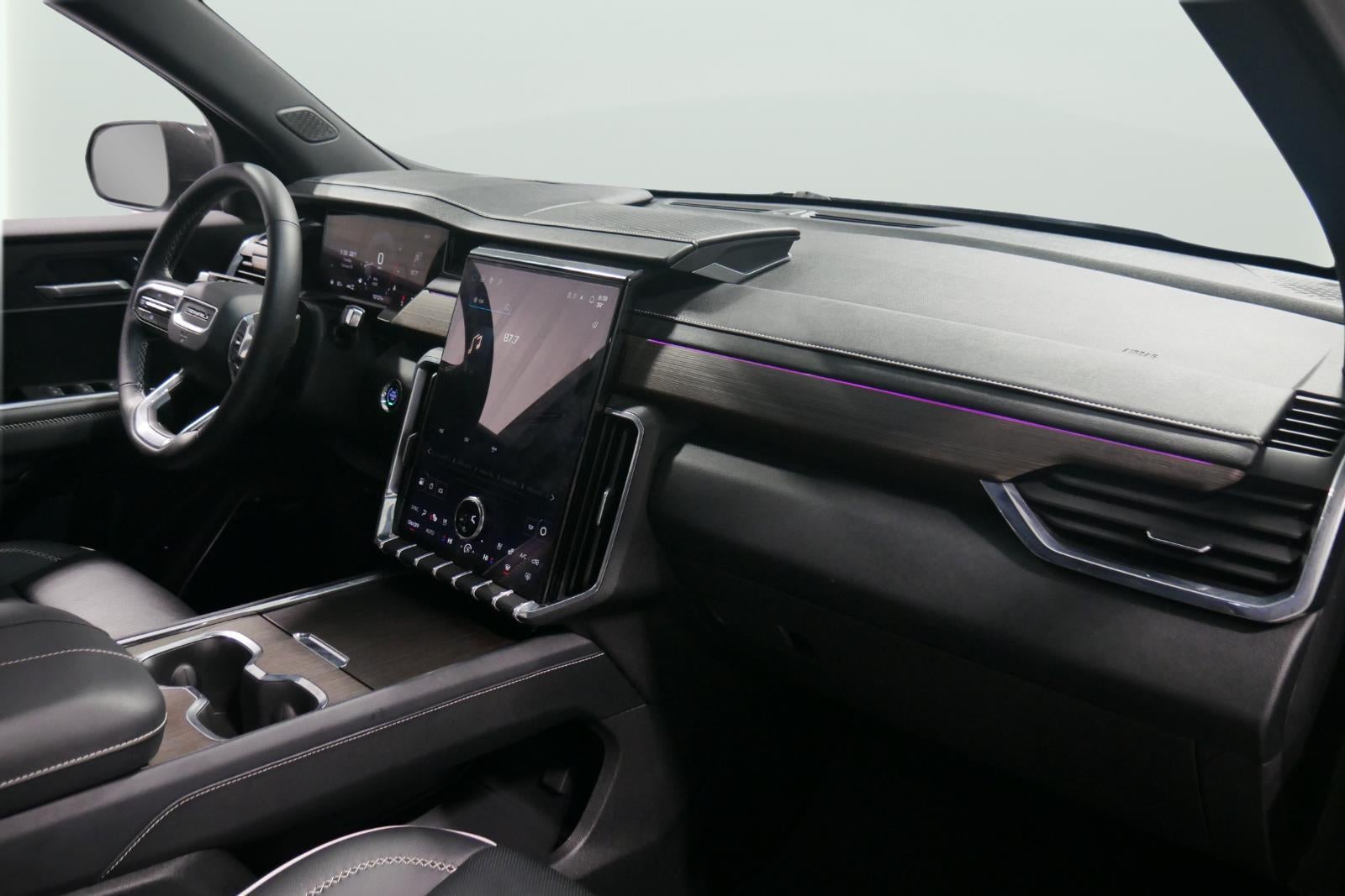 2024 GMC Acadia AWD Denali