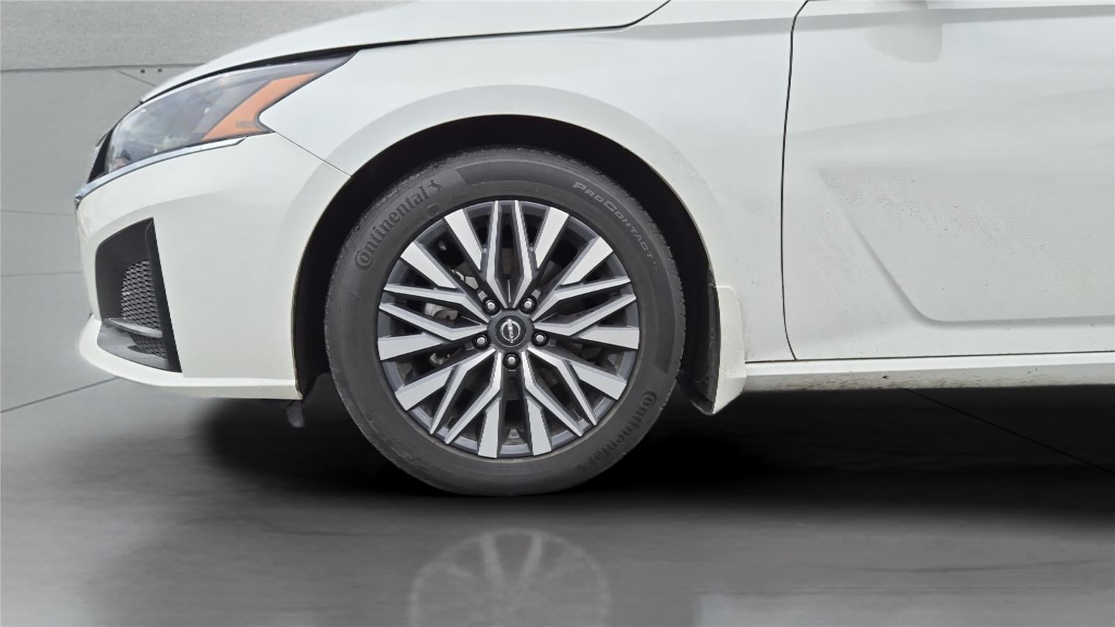 2023 Nissan ALTIMA SV