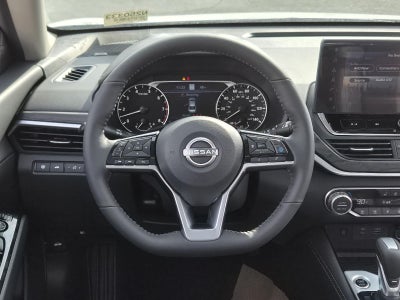 2025 Nissan Altima SL