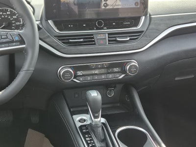 2025 Nissan Altima SL