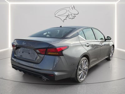 2025 Nissan Altima SL