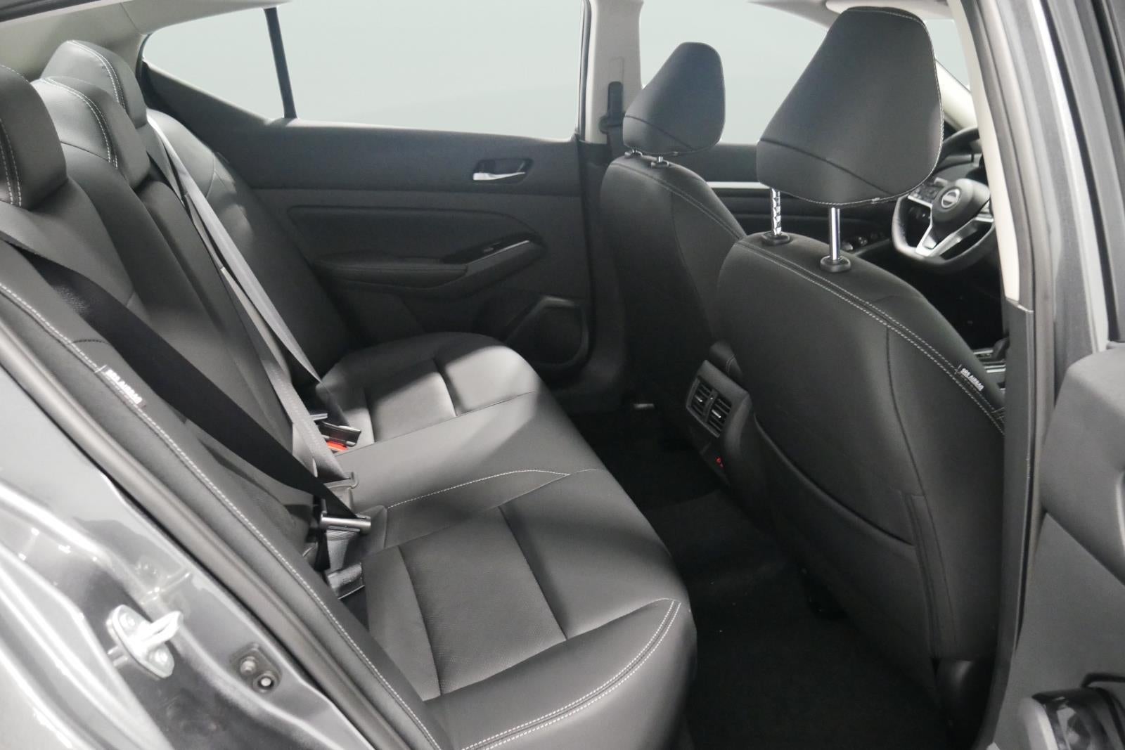 2025 Nissan Altima SL