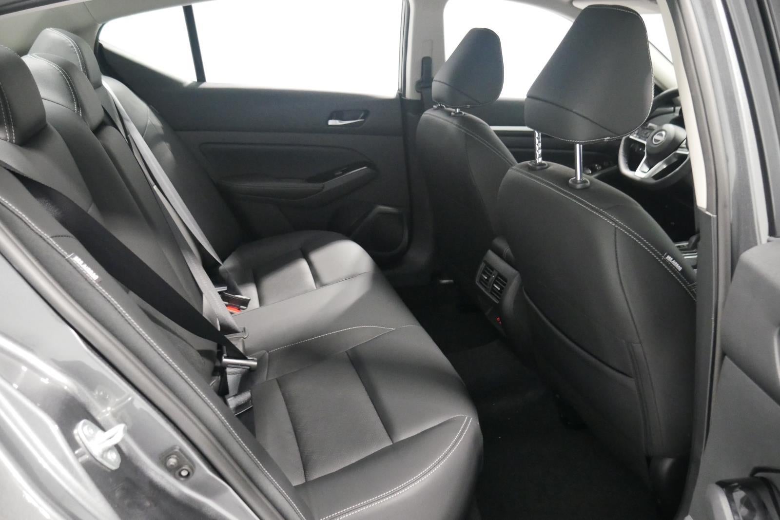 2025 Nissan Altima SL