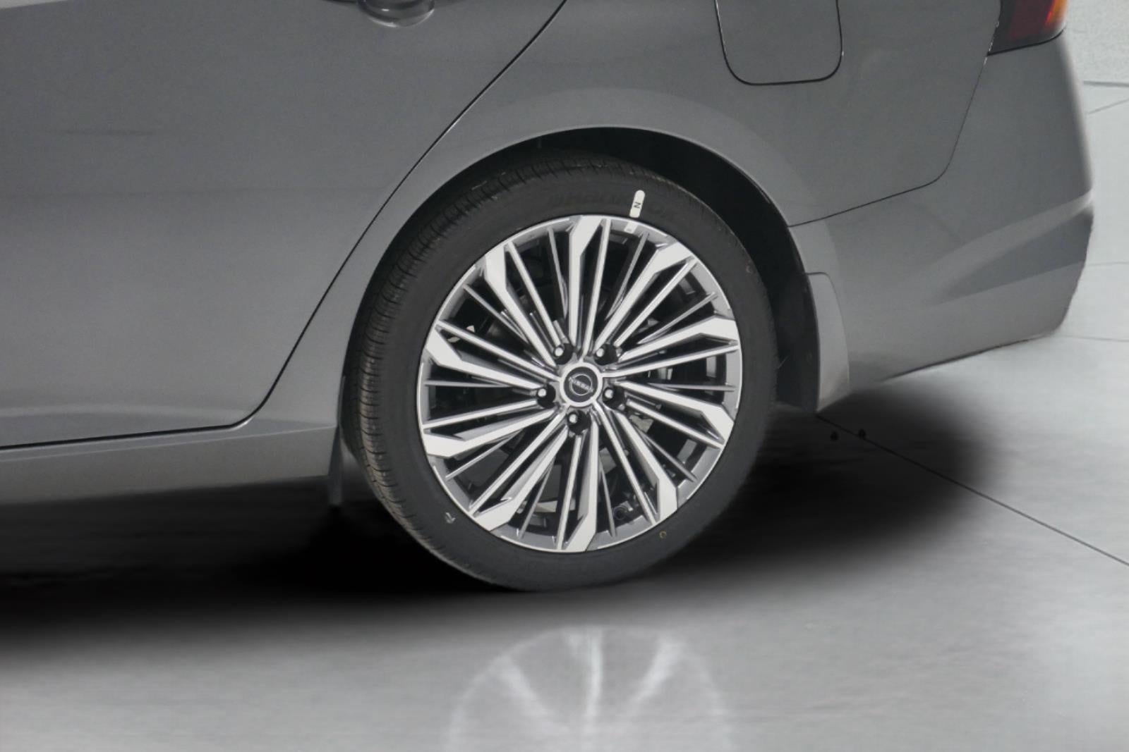 2025 Nissan Altima SL