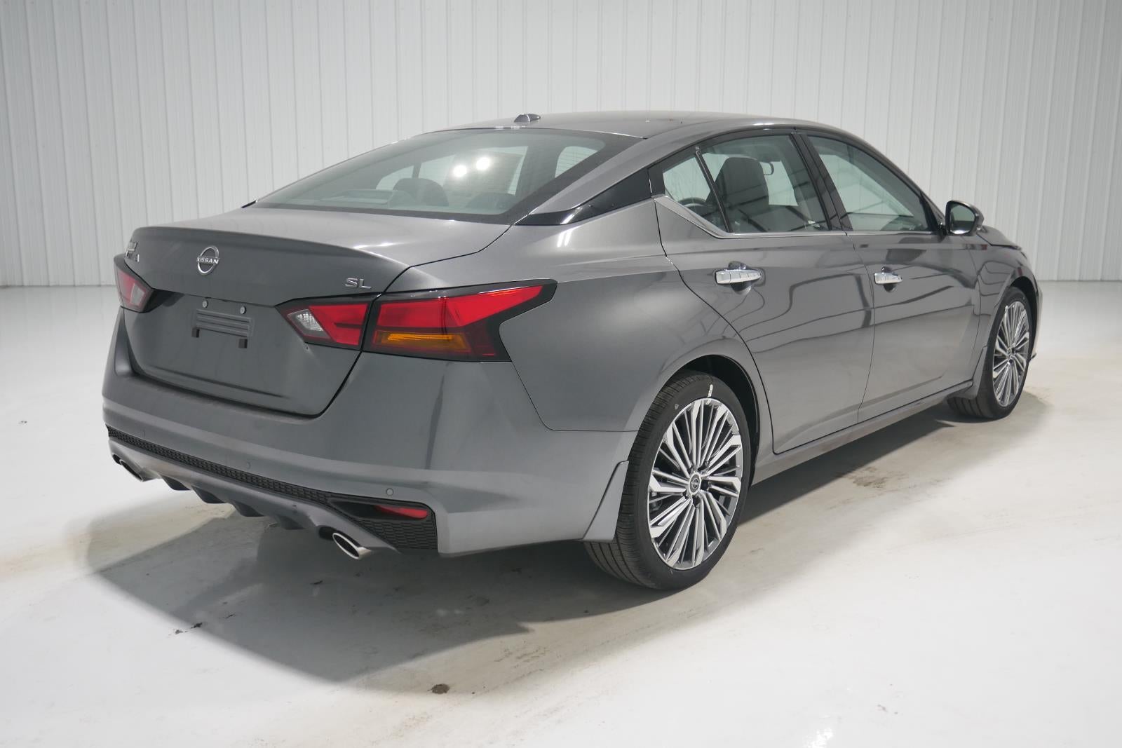 2025 Nissan Altima SL