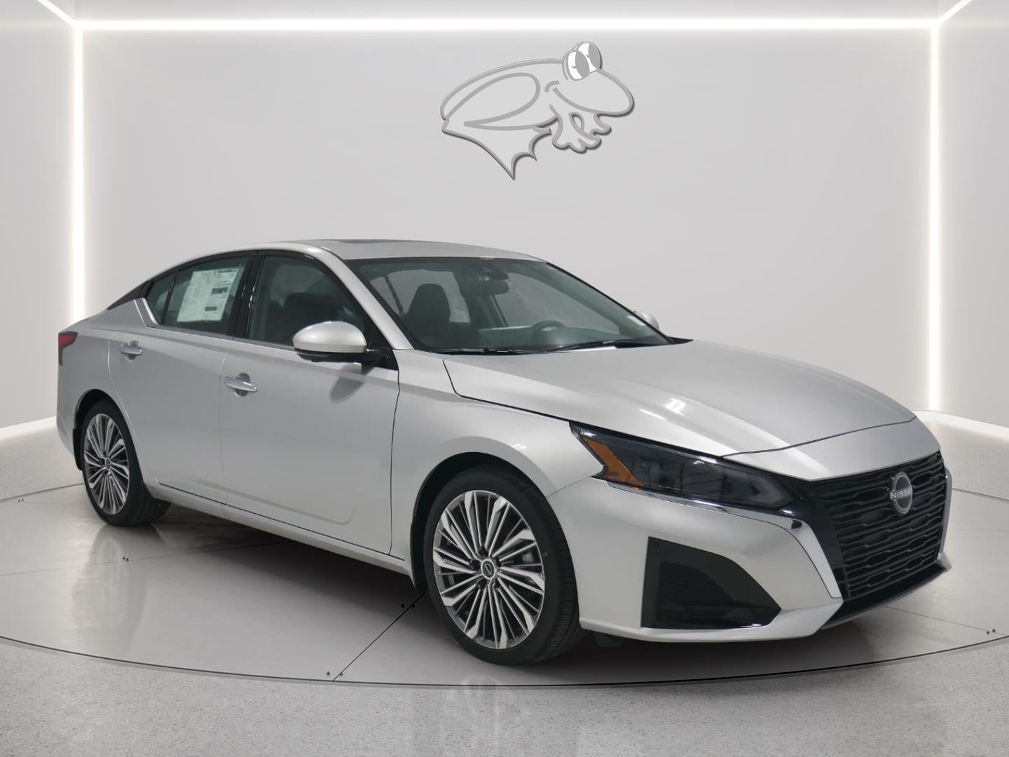 2025 Nissan Altima SL