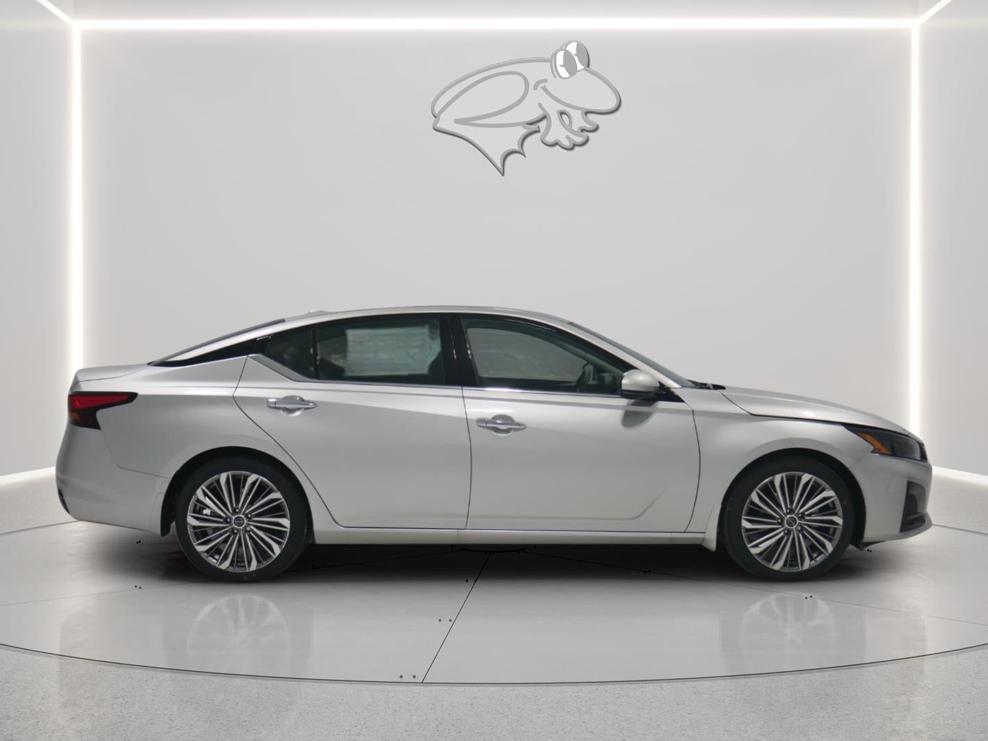 2025 Nissan Altima SL