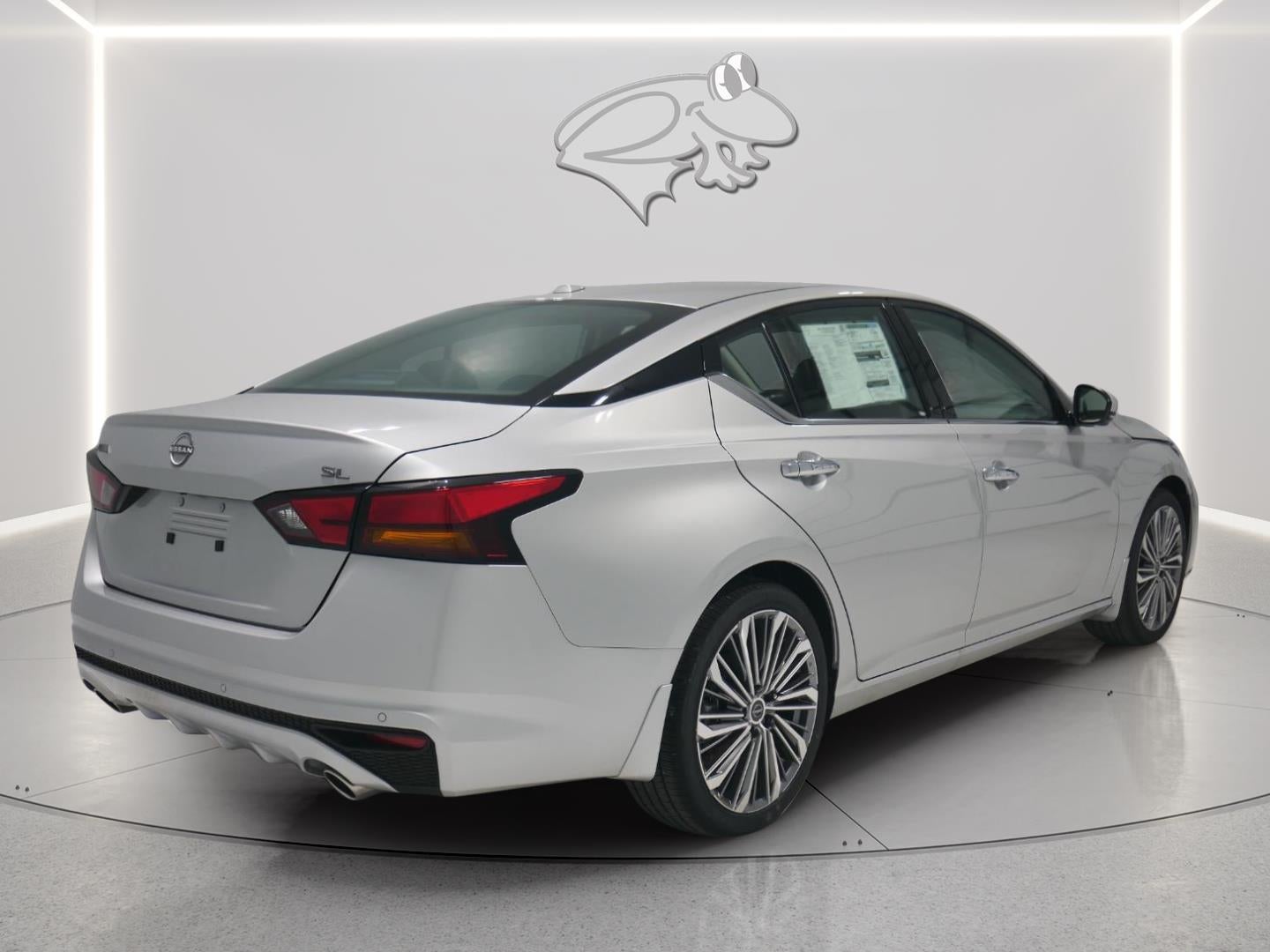 2025 Nissan Altima SL