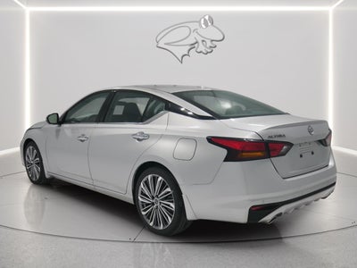 2025 Nissan Altima SL