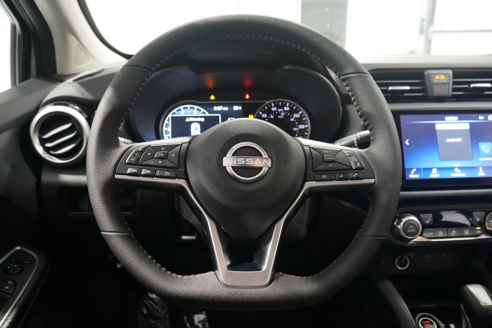 2025 Nissan Versa SR