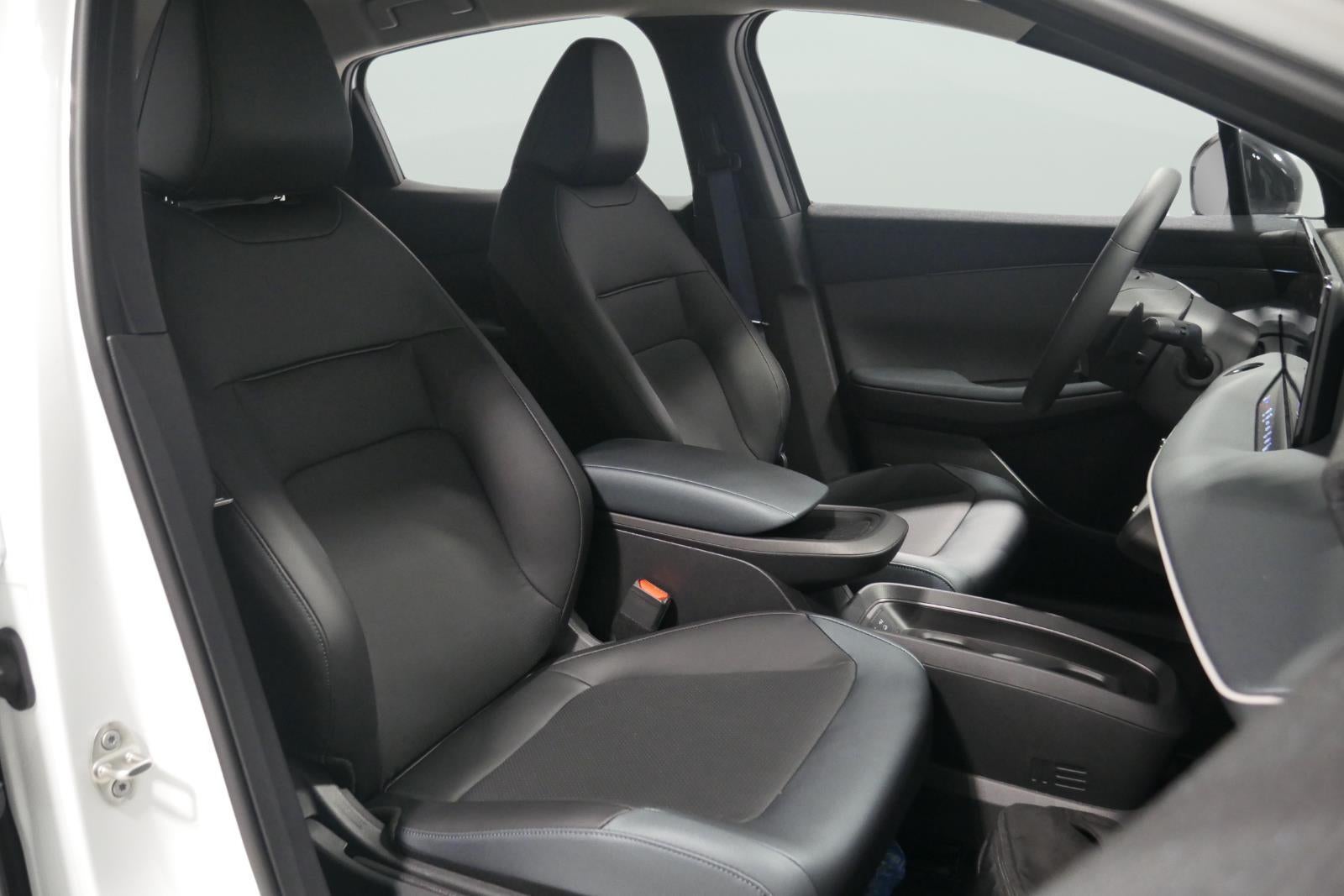 2026 Nissan LEAF SV+