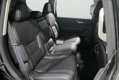 2026 Nissan Armada SV