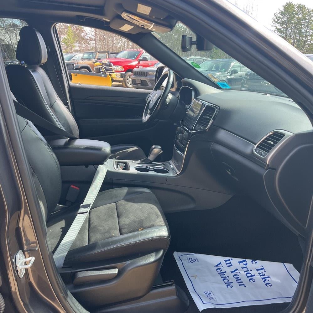 2020 Jeep Grand Cherokee Altitude