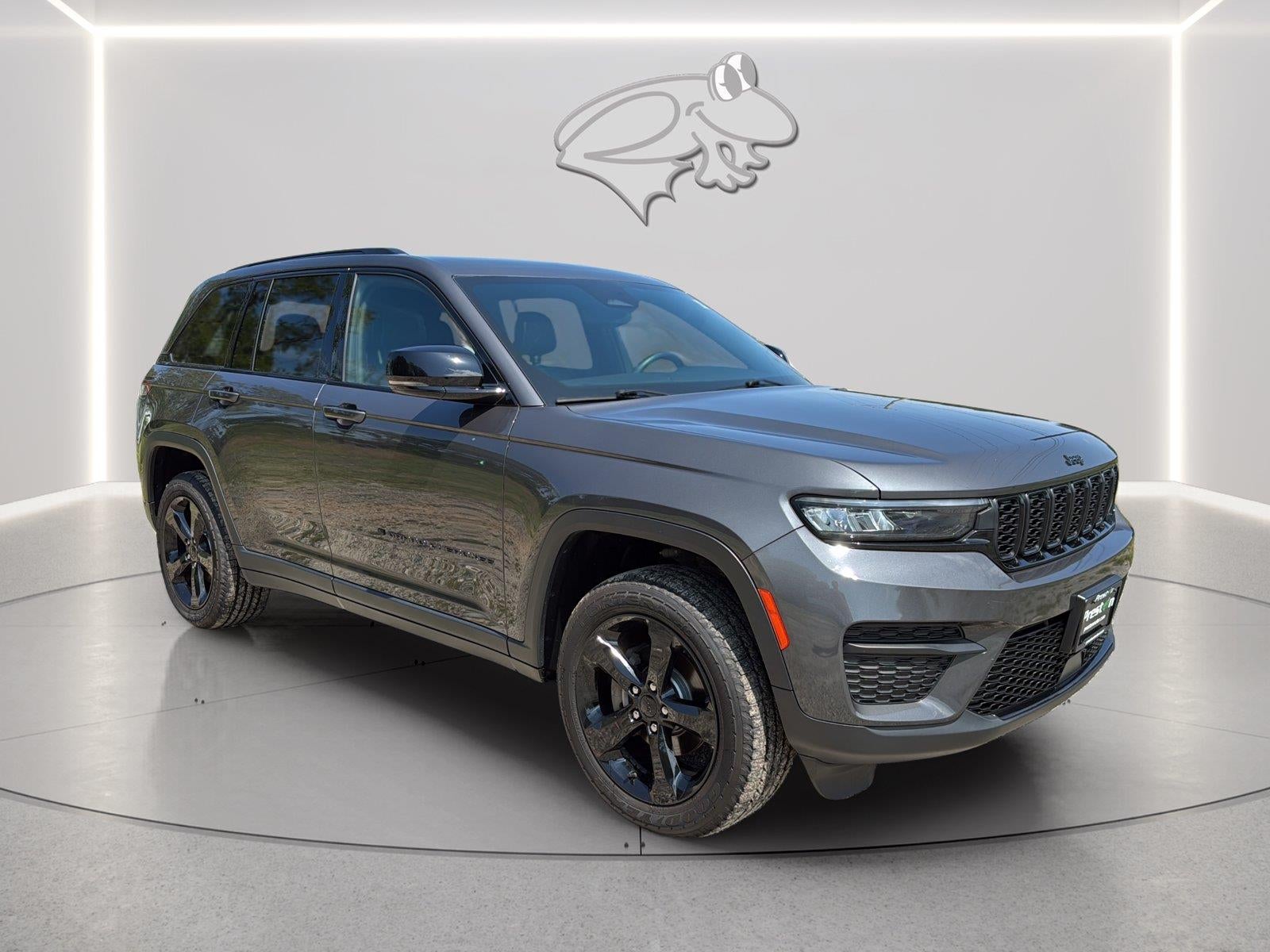 2022 Jeep Grand Cherokee Altitude