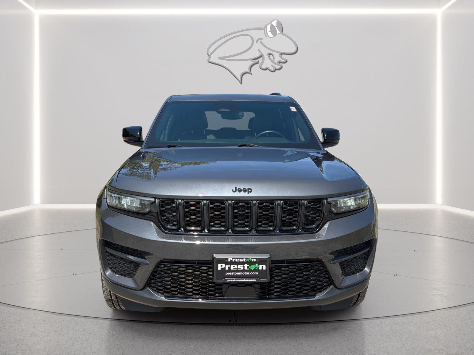 2022 Jeep Grand Cherokee Altitude