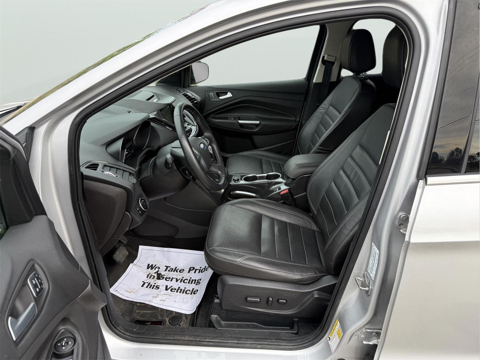 2016 Ford ESCAPE TITANM