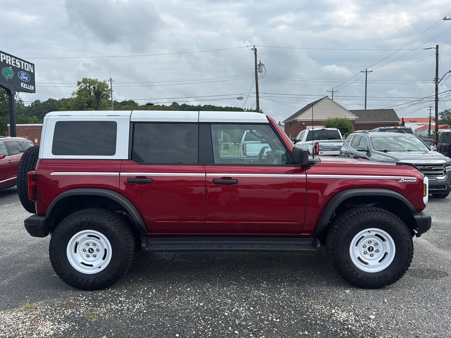 2026 Ford Bronco Heritage Edition