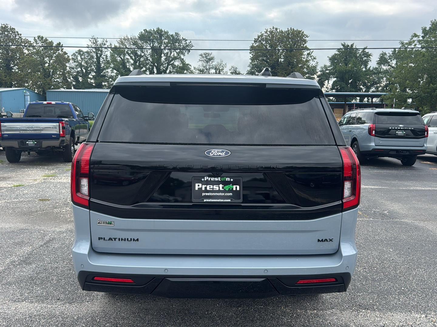 2027 Ford Expedition Max Platinum