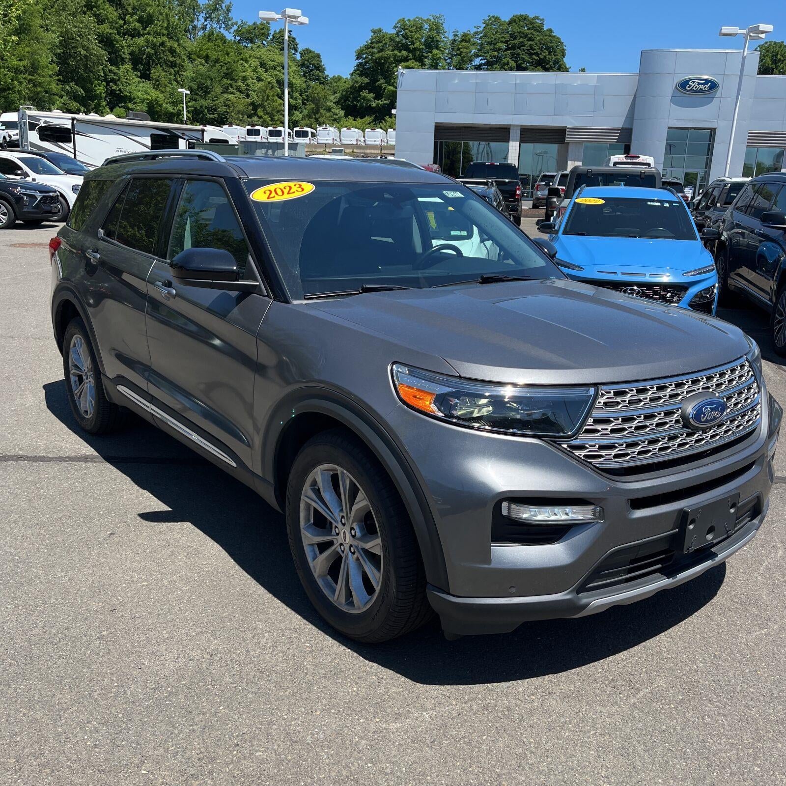 2023 Ford Explorer Limited