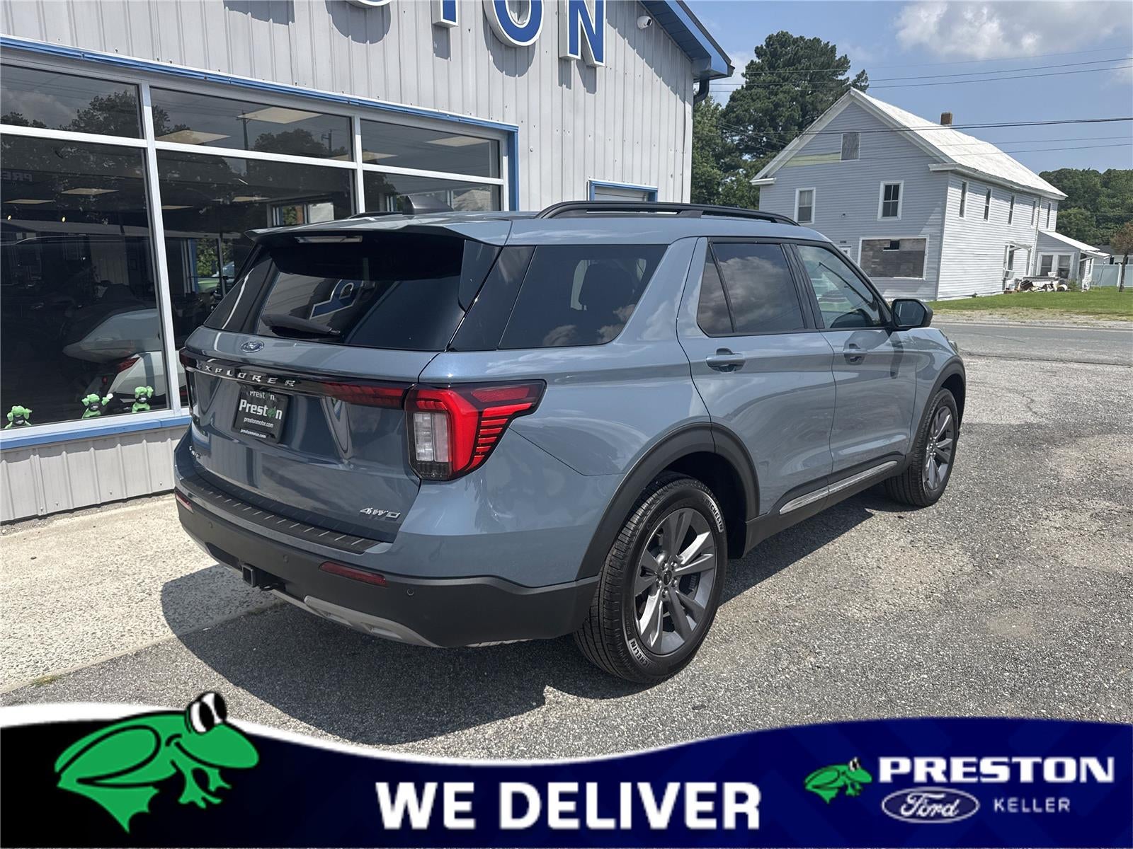 2025 Ford Explorer Active