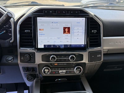 2022 Ford Super Duty F-250 Lariat