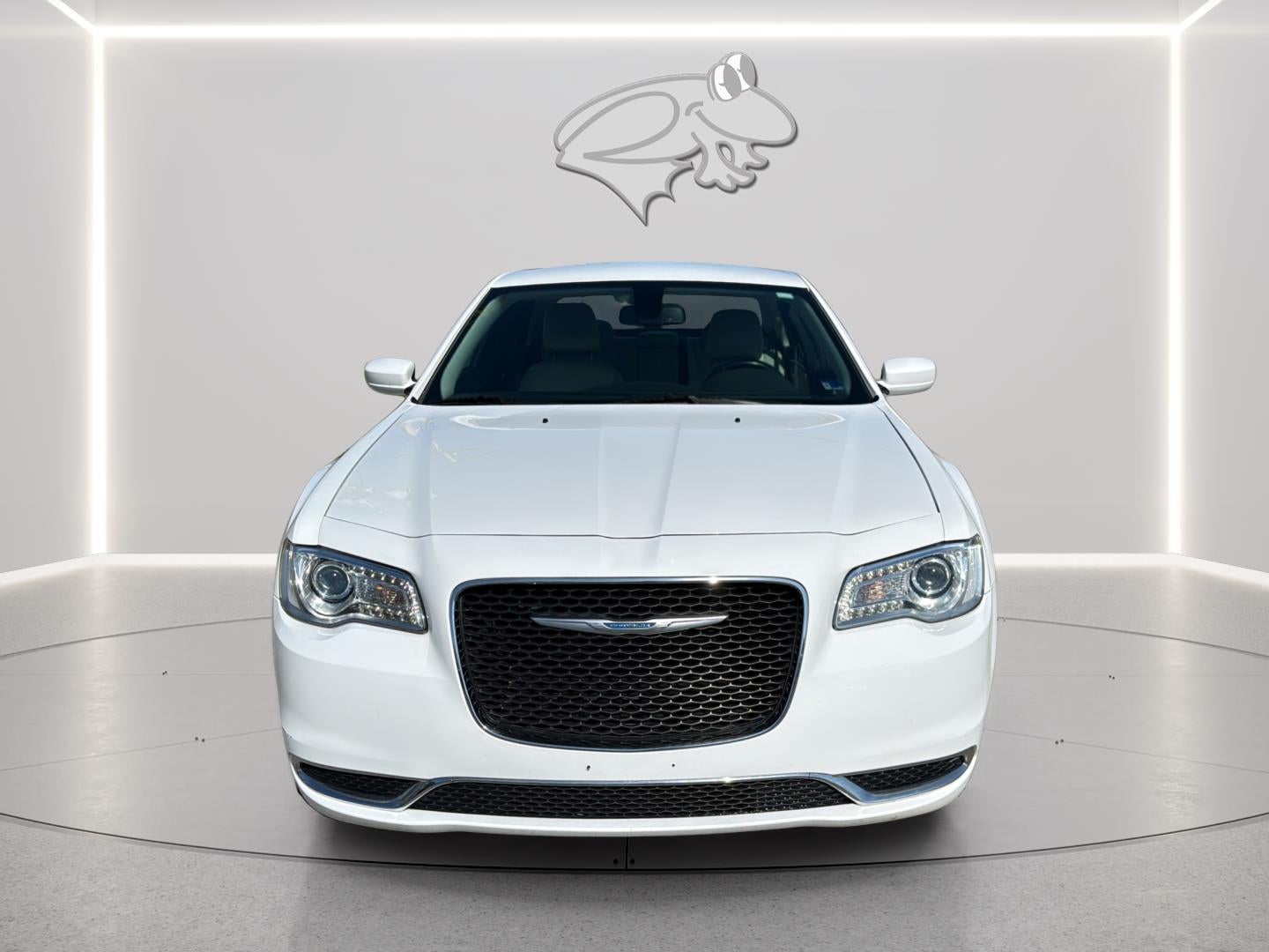 2022 Chrysler 300 Touring