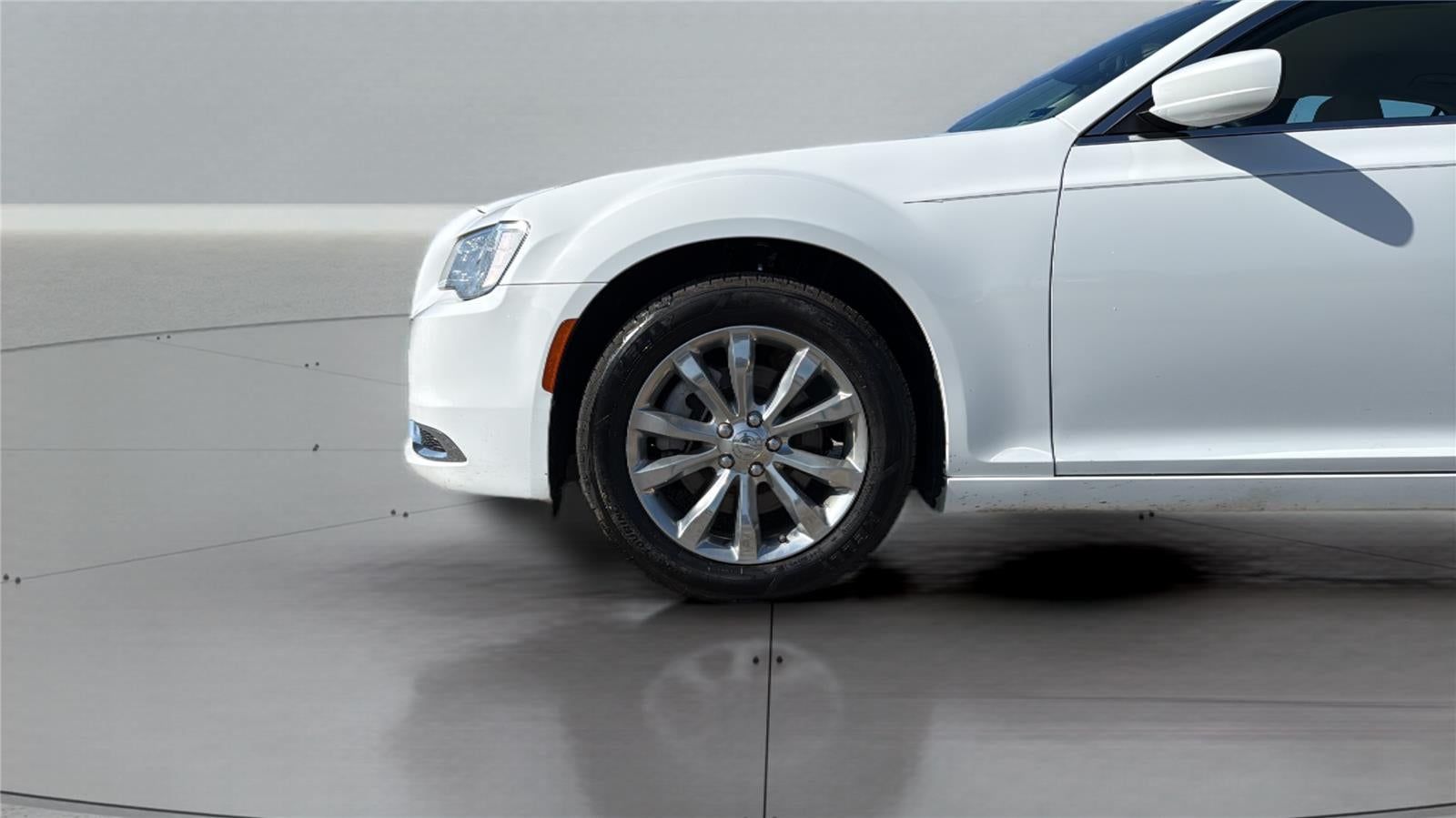 2022 Chrysler 300 Touring