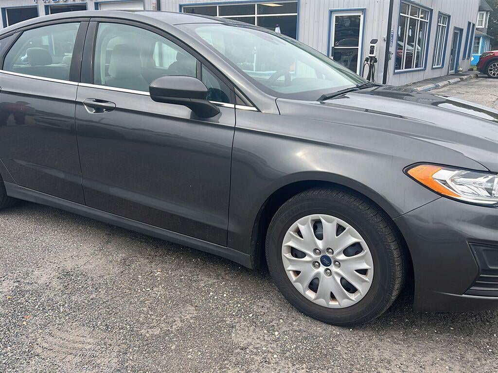 2020 Ford Fusion S
