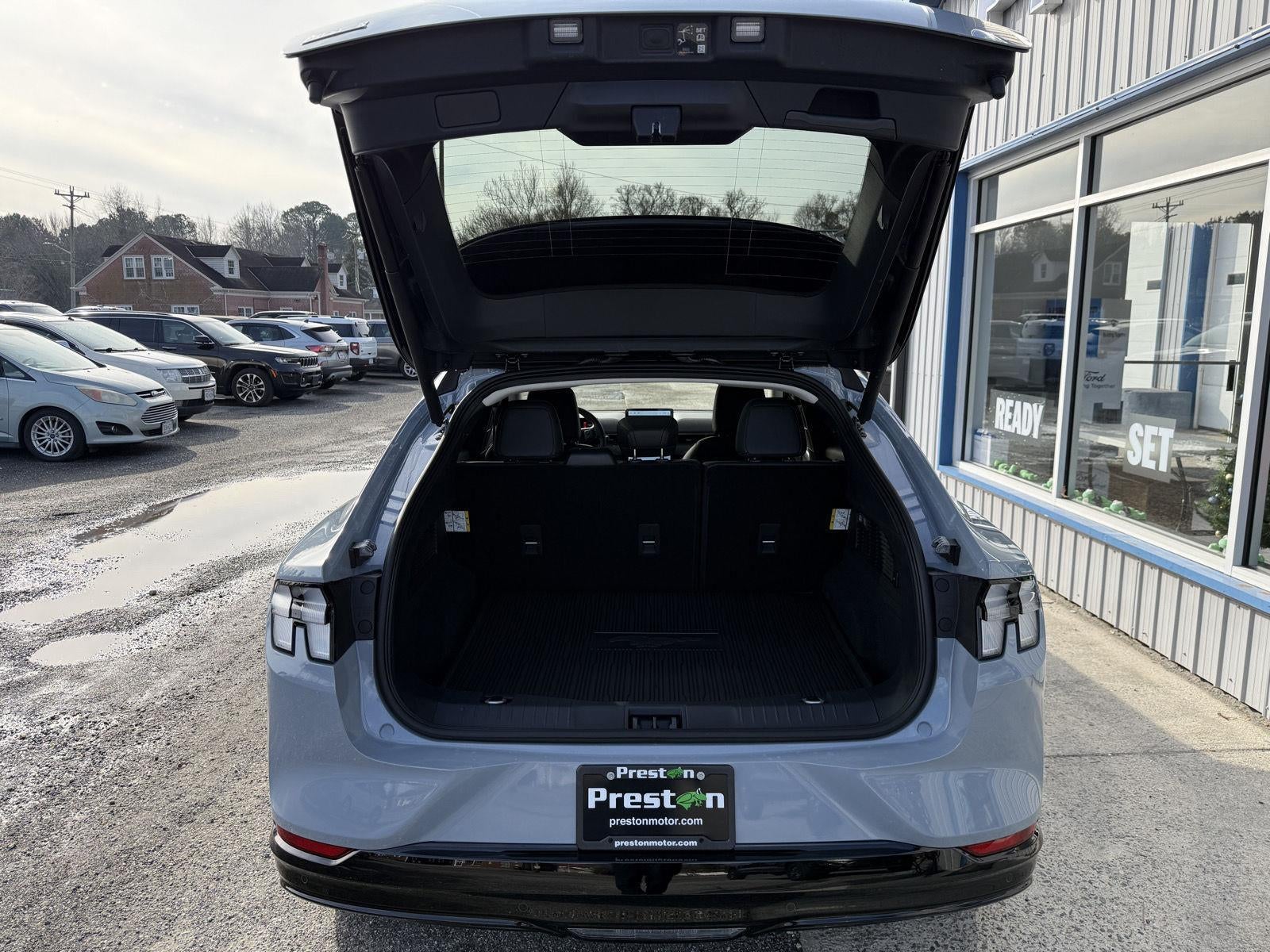 2025 Ford Mustang Mach-E Premium