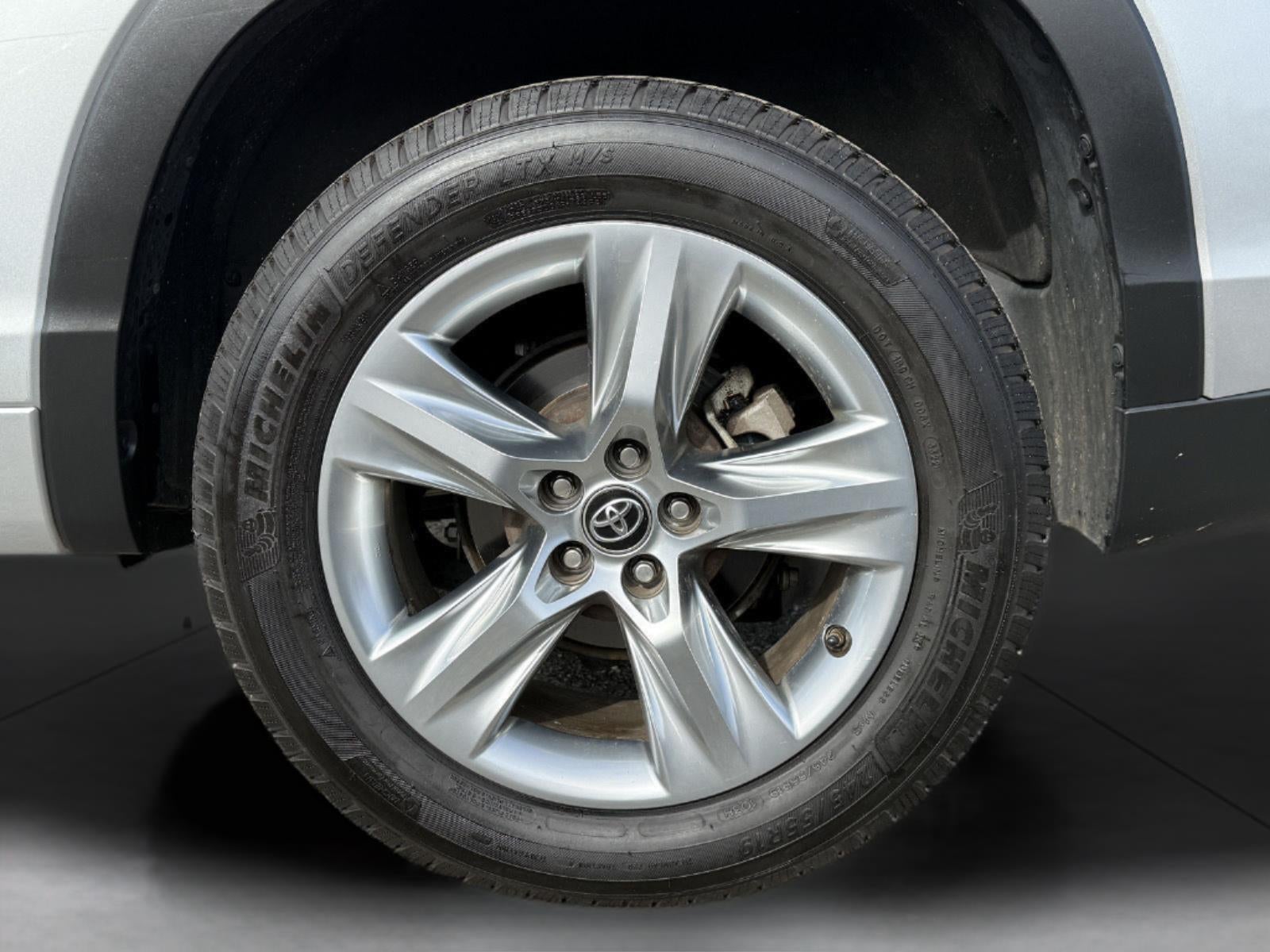 2017 Toyota Highlander Limited