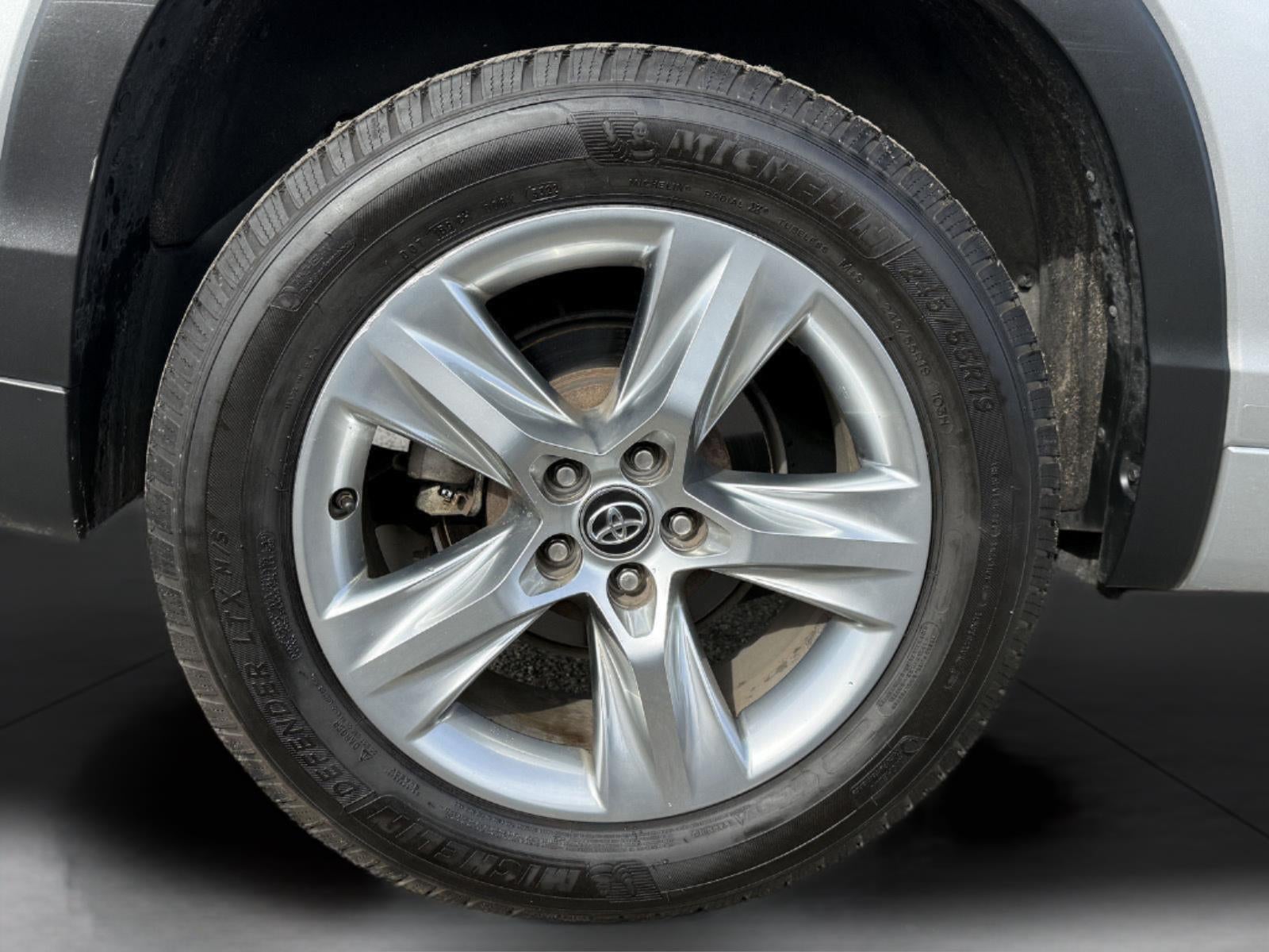 2017 Toyota Highlander Limited