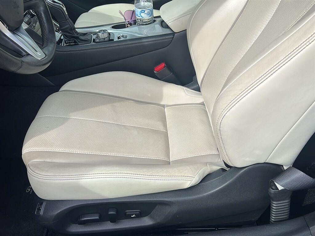 2019 INFINITI Q60 RED SPORT 400