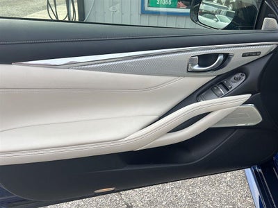 2019 INFINITI Q60 RED SPORT 400