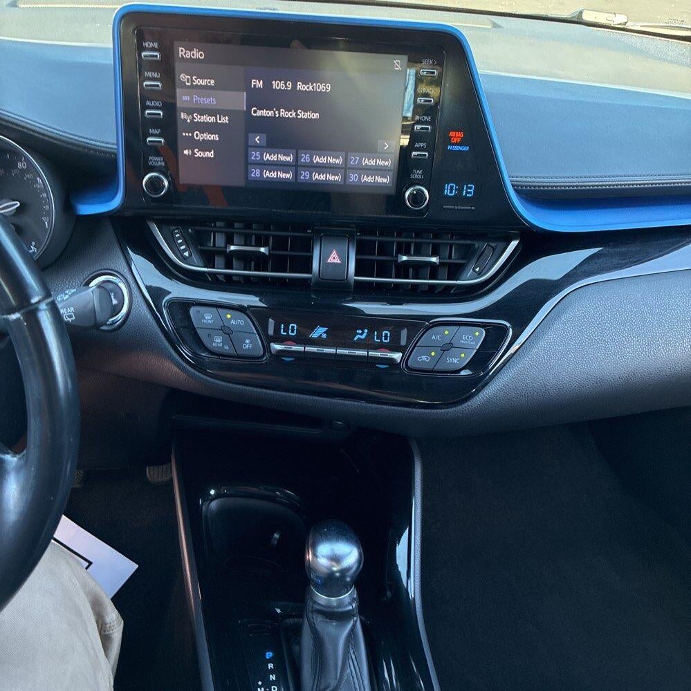 2019 Toyota C-HR XLE